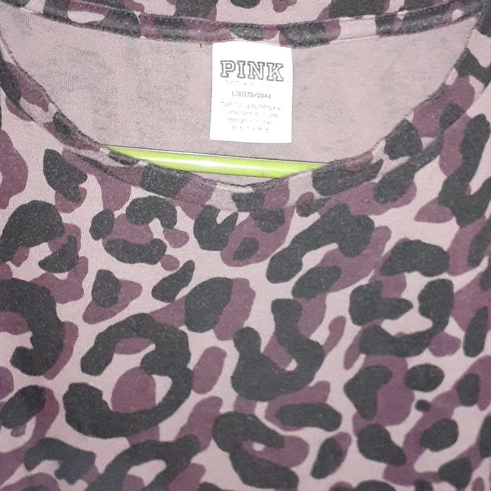 Pink tee - Picture 2 of 4